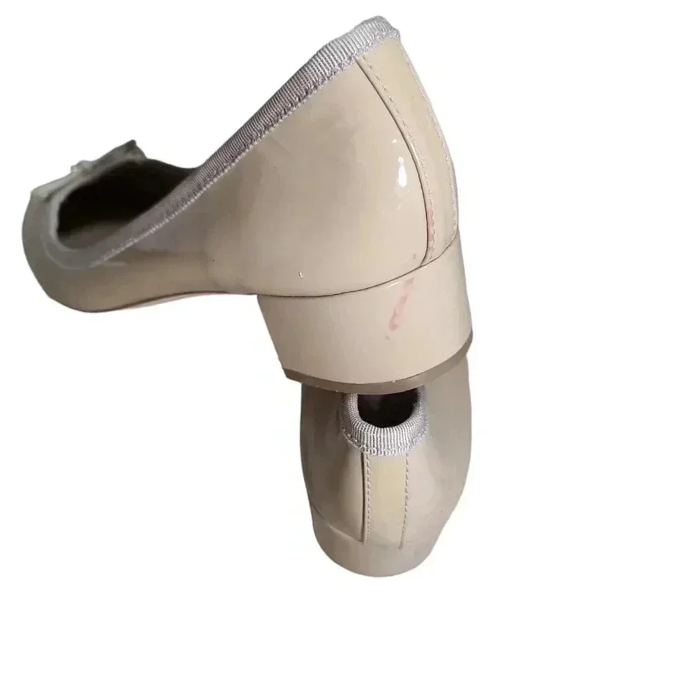 TORY BURCH Solid Tan Patent Leather Block Mid Heel Pumps Bow Accent